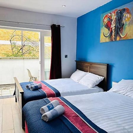 Modern Studio Near Bethnal Green Лондон Экстерьер фото