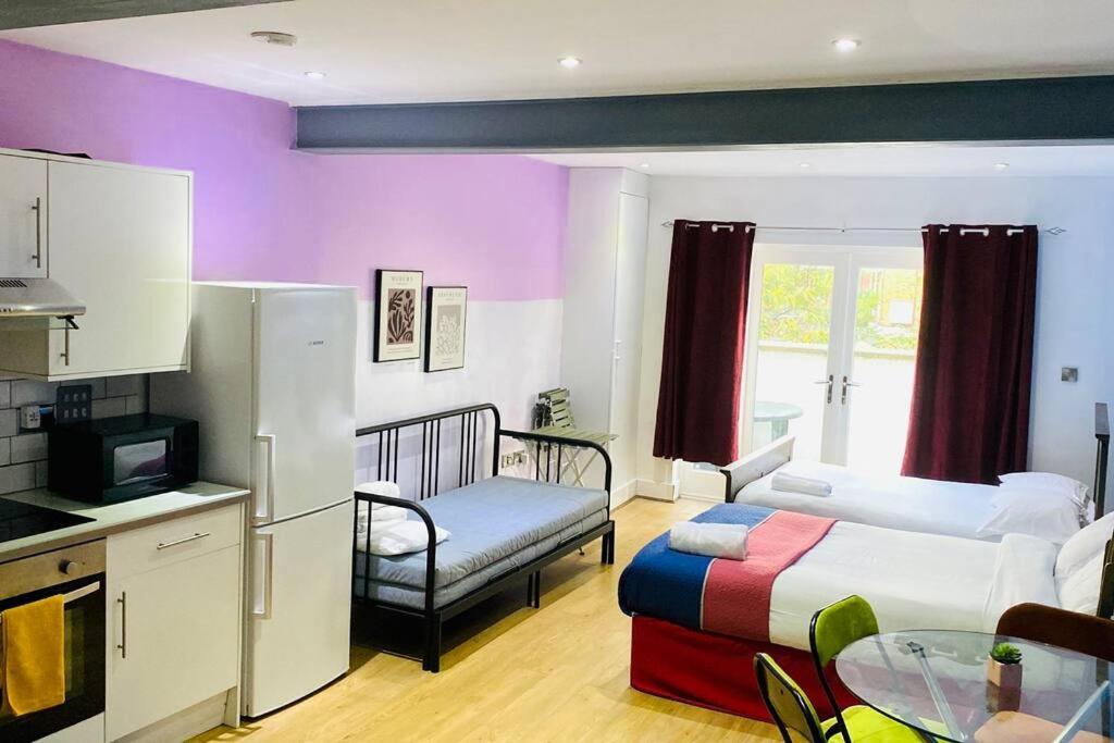 Modern Studio Near Bethnal Green Лондон Экстерьер фото